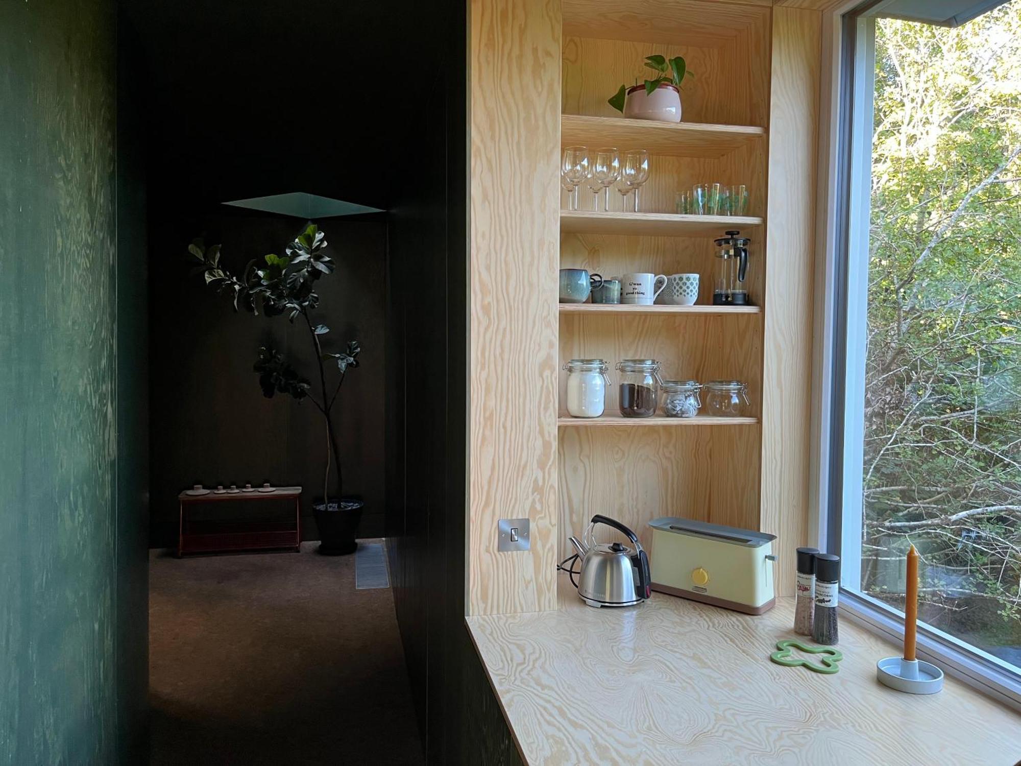 Fernwood Villa Clifden Room photo